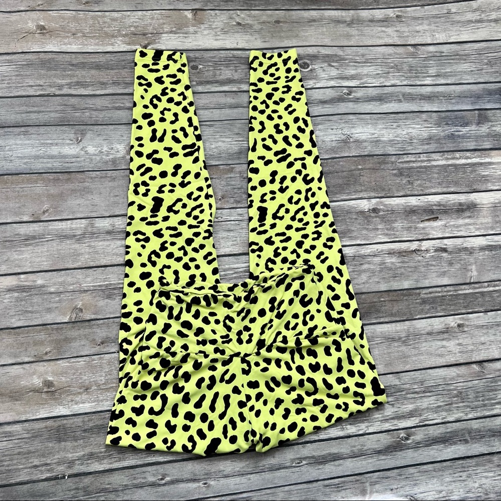 Booty by Brabants Neon Yellow Amazon Baby Leopard Leggings OS - Picture 3 of 8